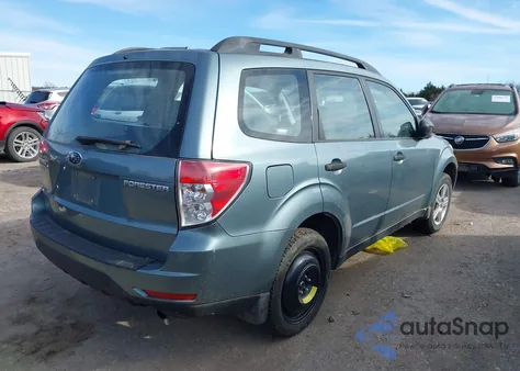 2011 Subaru Forester 2.5X из США, поврежденный, VIN JF2SHBBC4BH766131